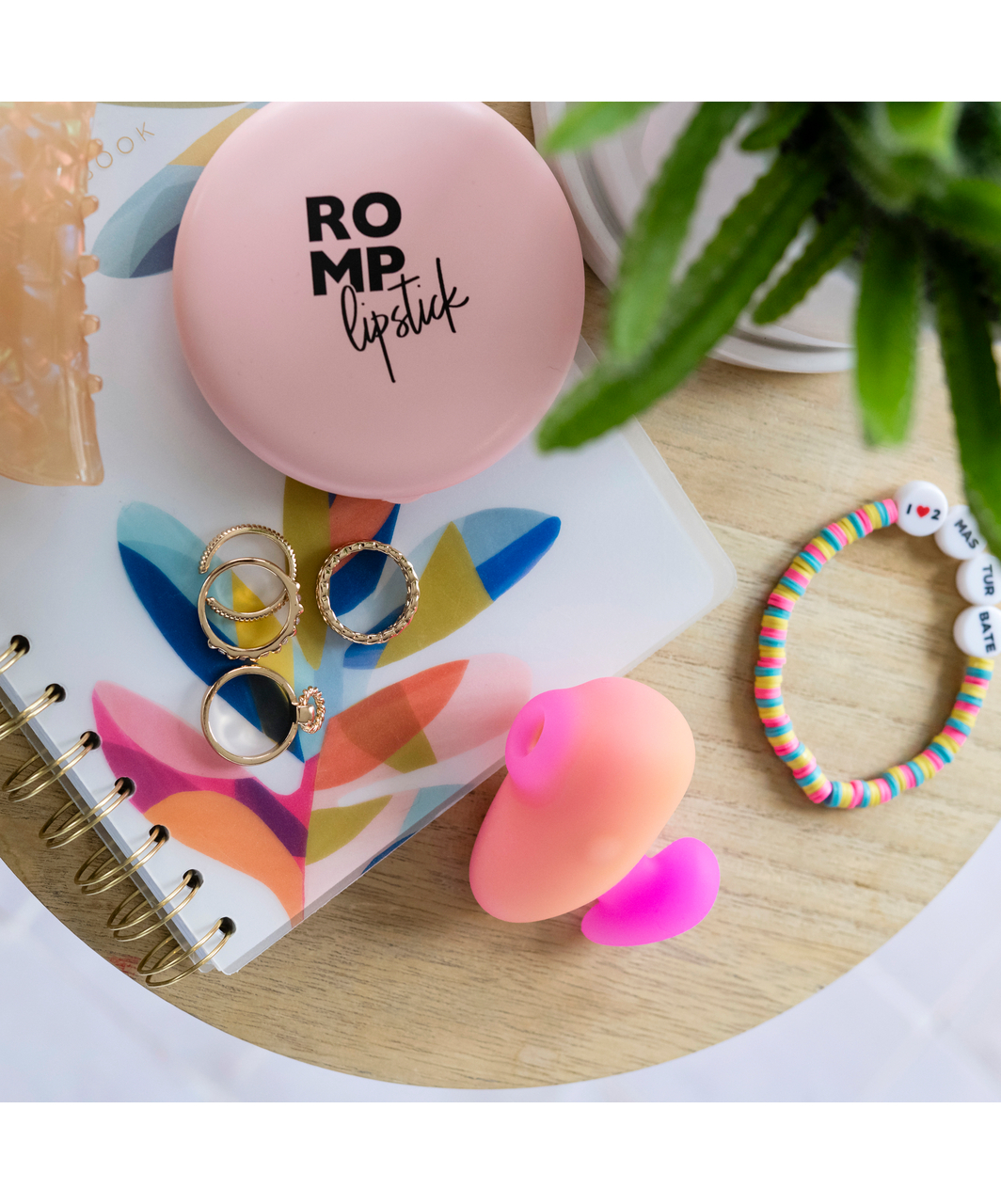 Romp Kiss klitora stimulators